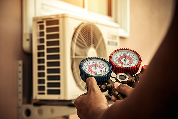 Professional Hvac Maintenance technician working in Louisville, MS